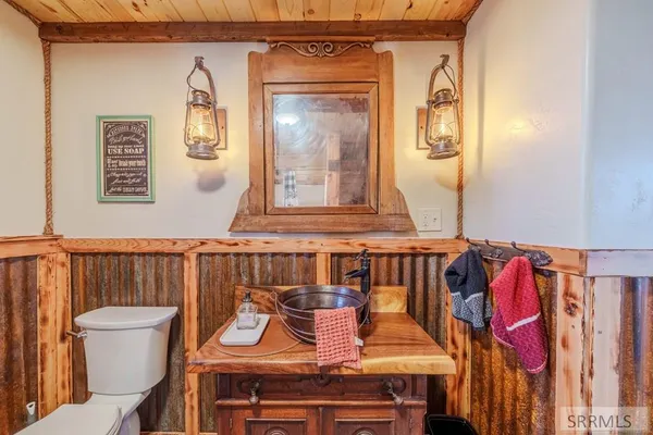 $1,365,000 | 3994 John Road, Island Park, ID 83429