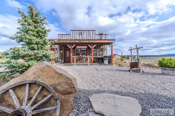 $1,365,000 | 3994 John Road, Island Park, ID 83429