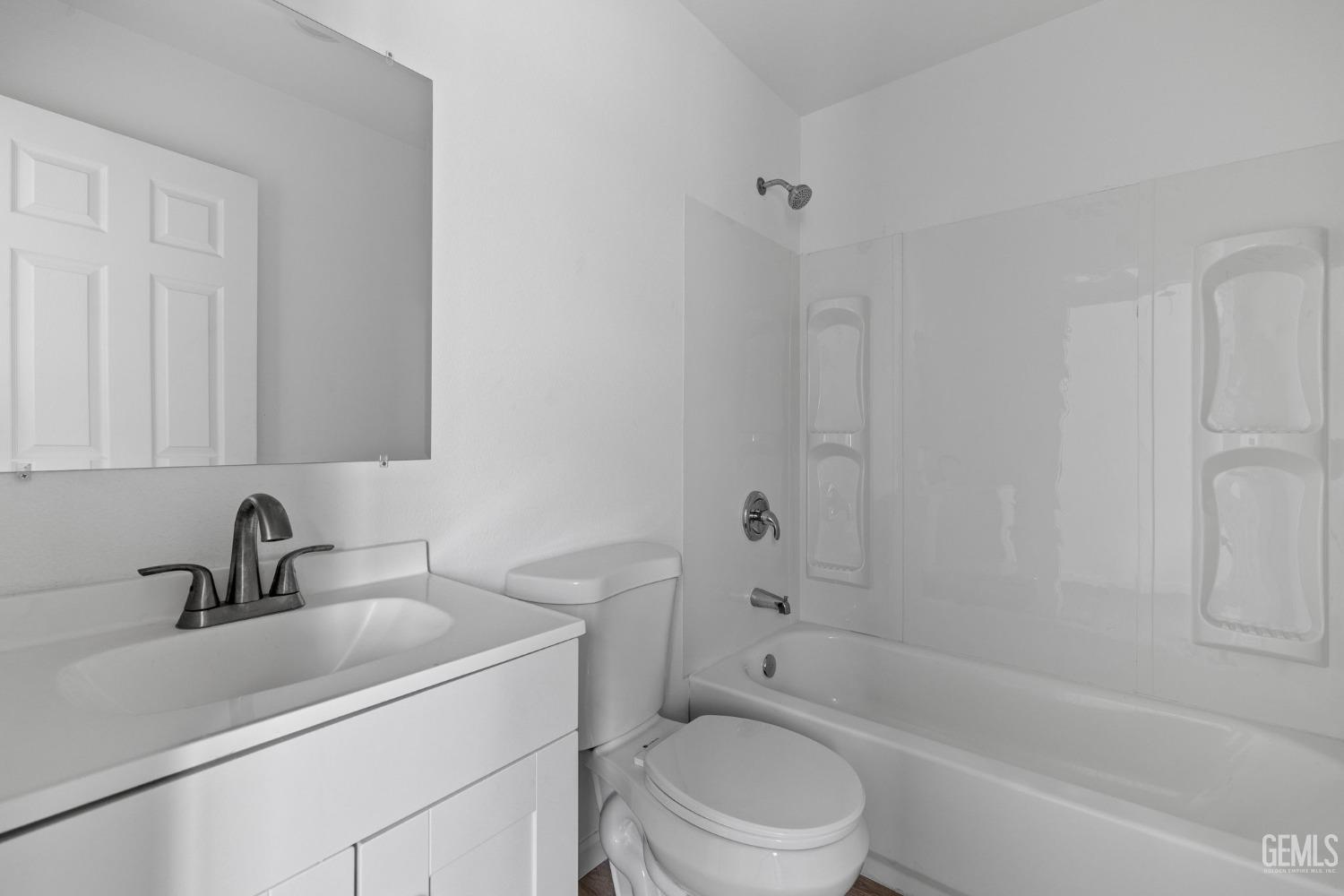 Undisclosed Address Bakersfield, CA 93305 - Photo 16 of 18