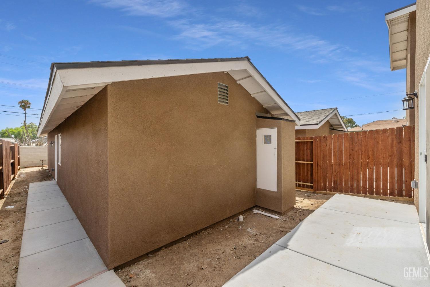 Undisclosed Address Bakersfield, CA 93305 - Photo 18 of 18