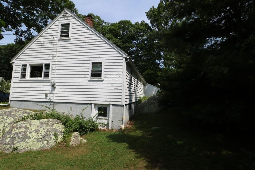 4 Ridgewood Road Rockport, MA 01966 - Photo 4 of 16 Gallery Image 4