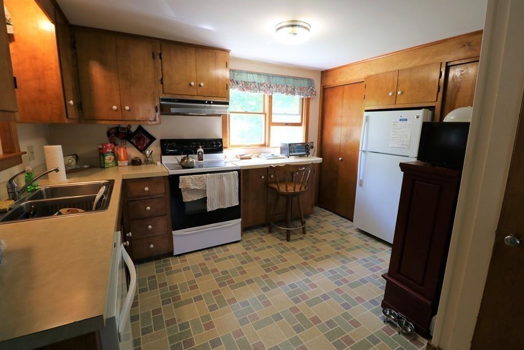 4 Ridgewood Road Rockport, MA 01966 - Photo 10 of 16 Gallery Image 10
