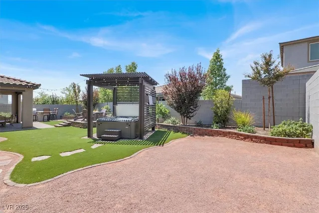 $948,500 | 1414 Cattail Falls Street, Boulder City, NV 89005