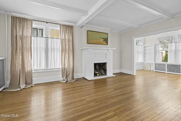 $1,600,000 | 39 5th Avenue, Saratoga Springs, NY 12866