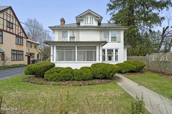 $1,600,000 | 39 5th Avenue, Saratoga Springs, NY 12866