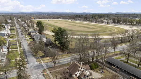 $1,600,000 | 39 5th Avenue, Saratoga Springs, NY 12866
