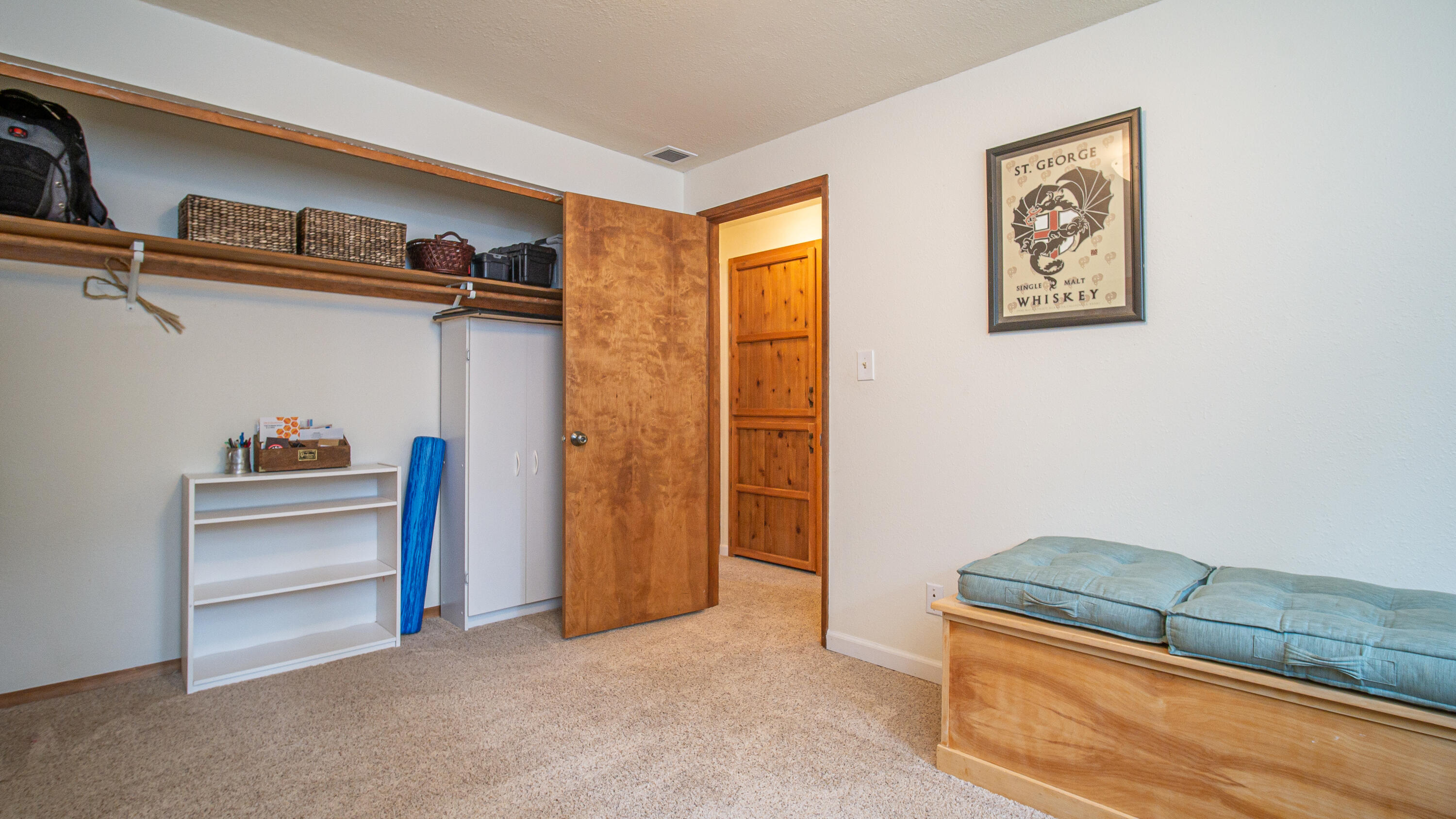 60129 Agate Road Bend, OR 97702 - Photo 24 of 41 Large storage closet