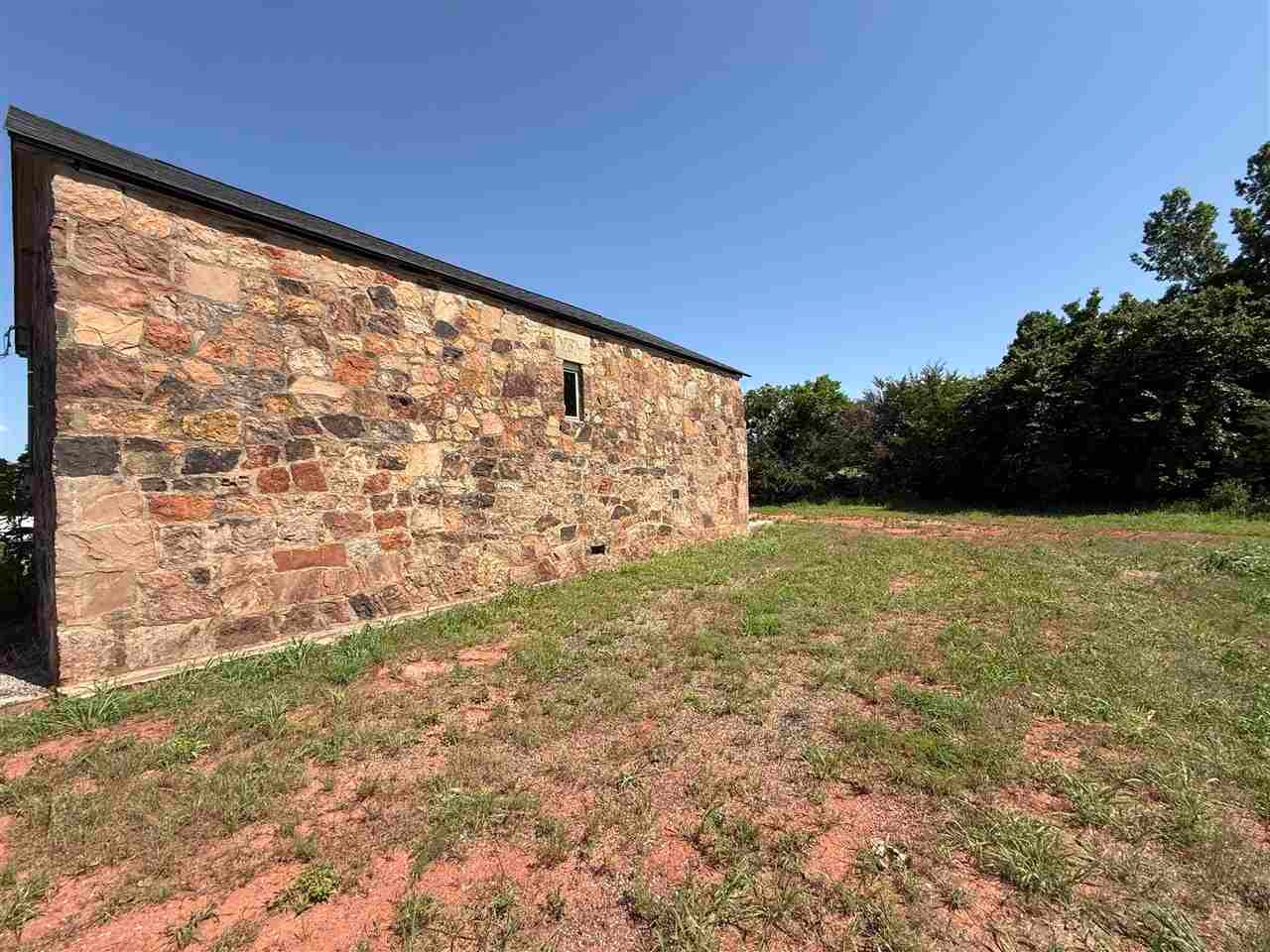 1044 South 4th Street Perry, OK 73077 - Photo 6 of 21 Gallery Image 6