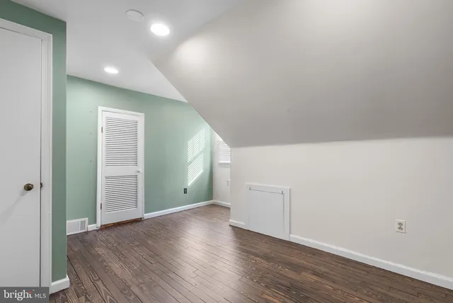 $3,250 | 48 South Locust Avenue, Marlton, NJ 08053