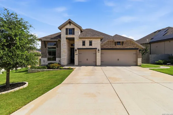 $698,000 | 434 Orchard Way, New Braunfels, TX 78132