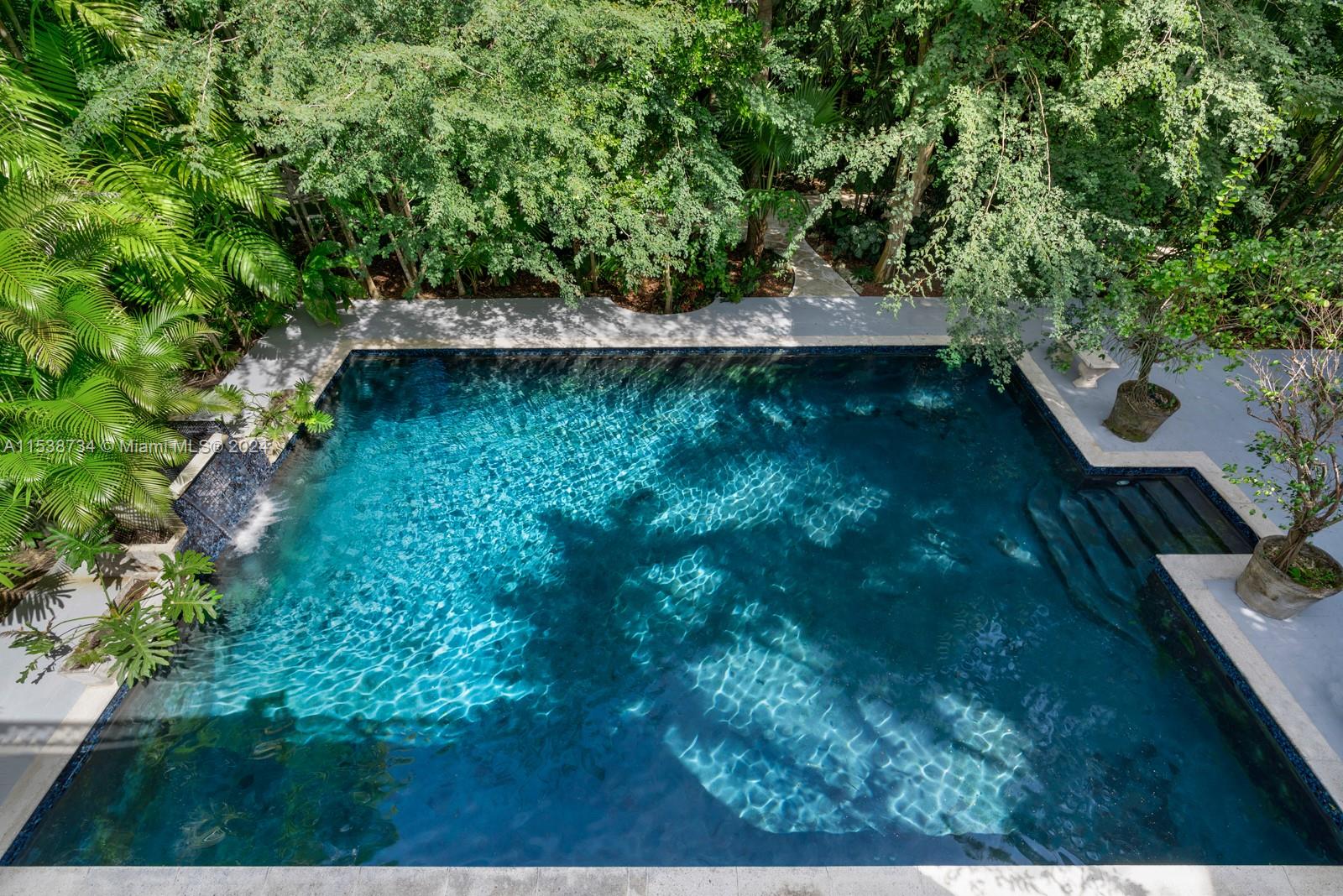 3685 Royal Palm Avenue Miami, FL 33133 - Photo 24 of 41