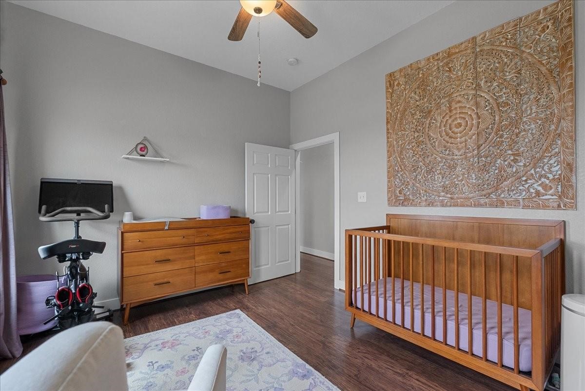 1205 Todville Road Seabrook, TX 77586 - Photo 24 of 37 a bedroom with furniture and a window