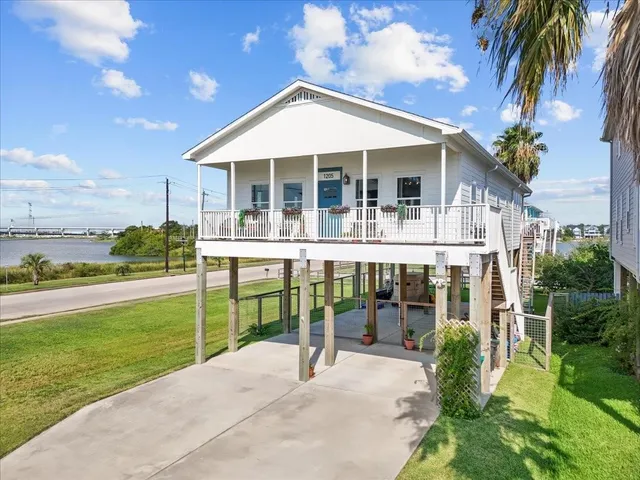 a house view with a garden space