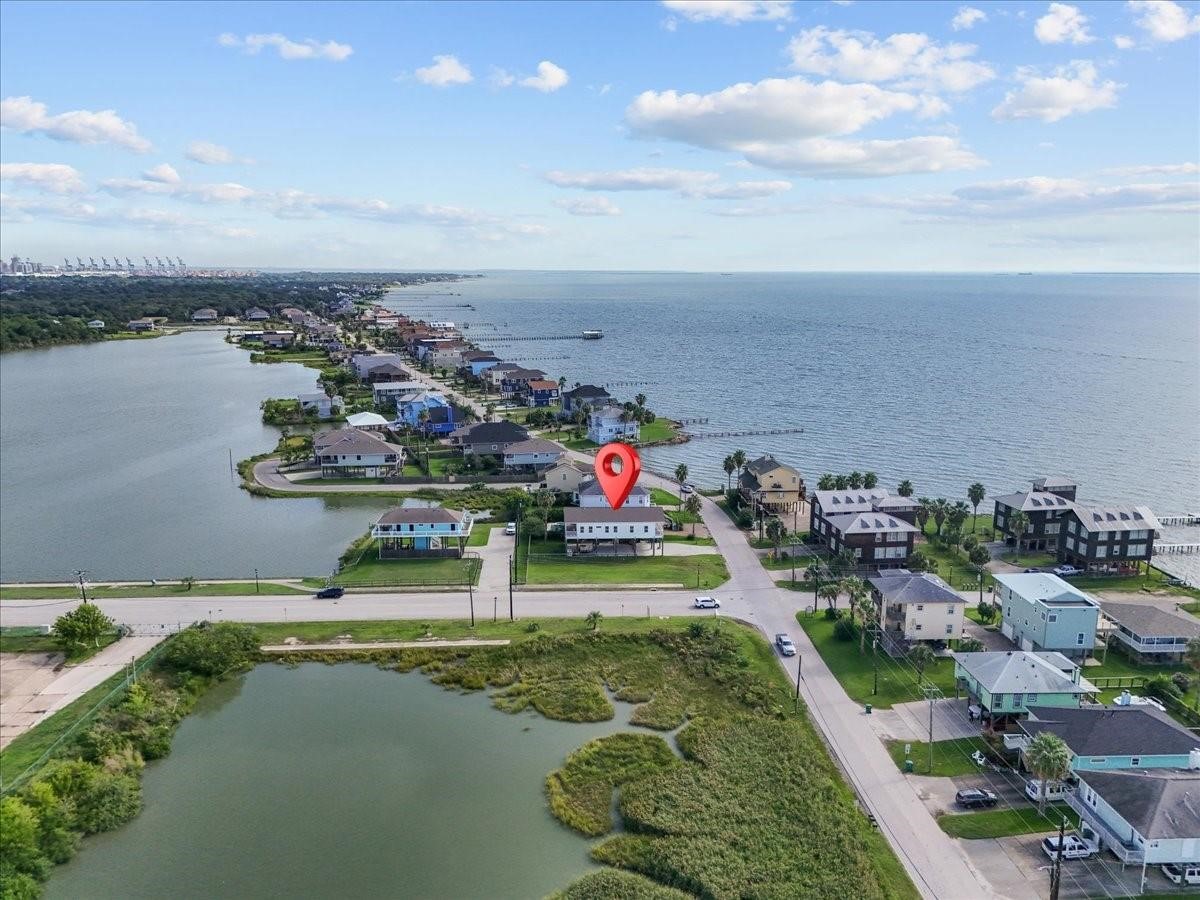 1205 Todville Road Seabrook, TX 77586 - Photo 36 of 37 a view of a city