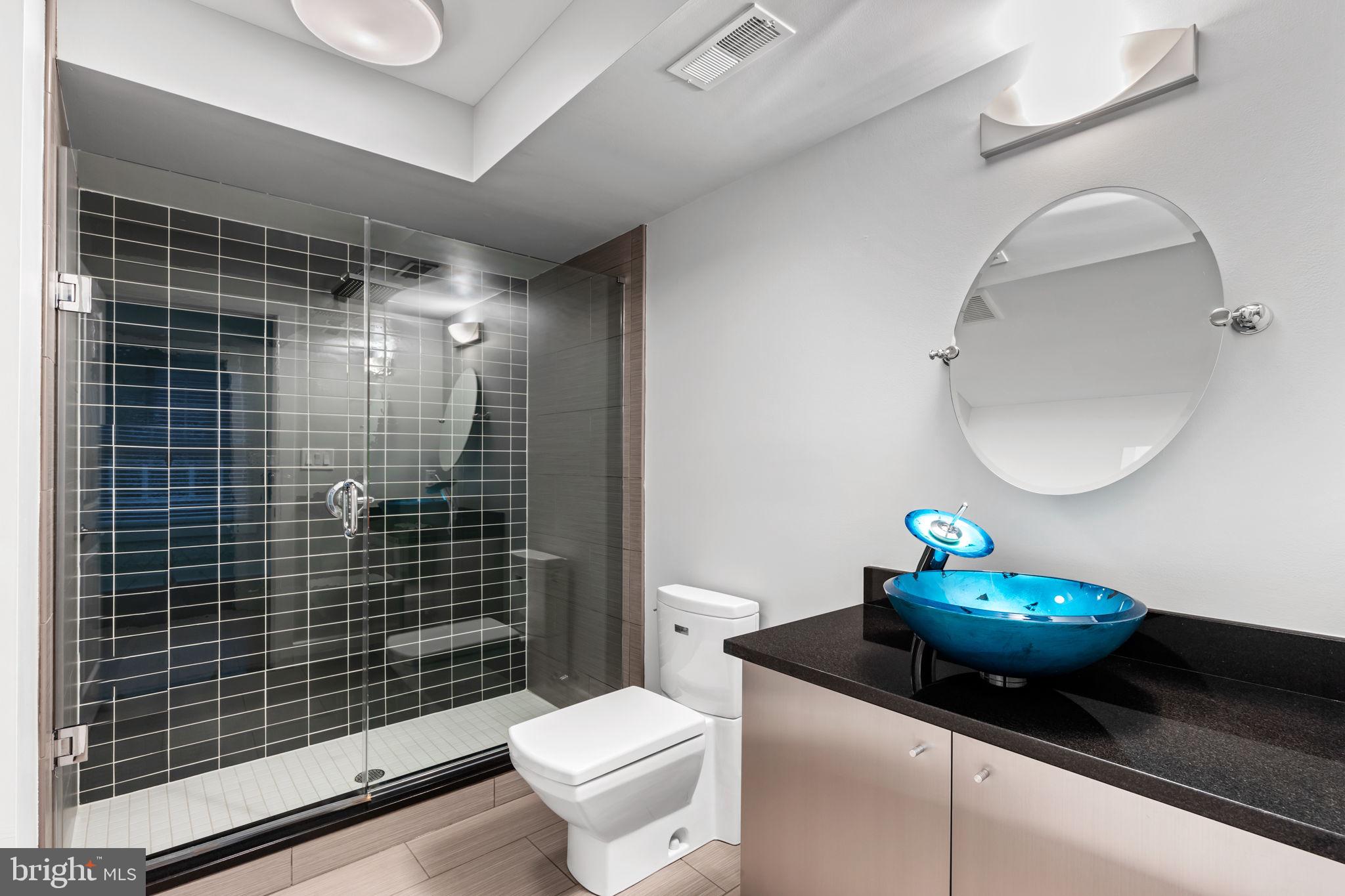 830 South Swanson Street Philadelphia, PA 19147 - Photo 13 of 19