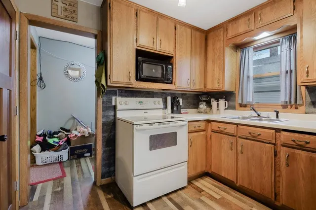 $185,000 | 603 West Eau Claire Street, Rice Lake, WI 54868