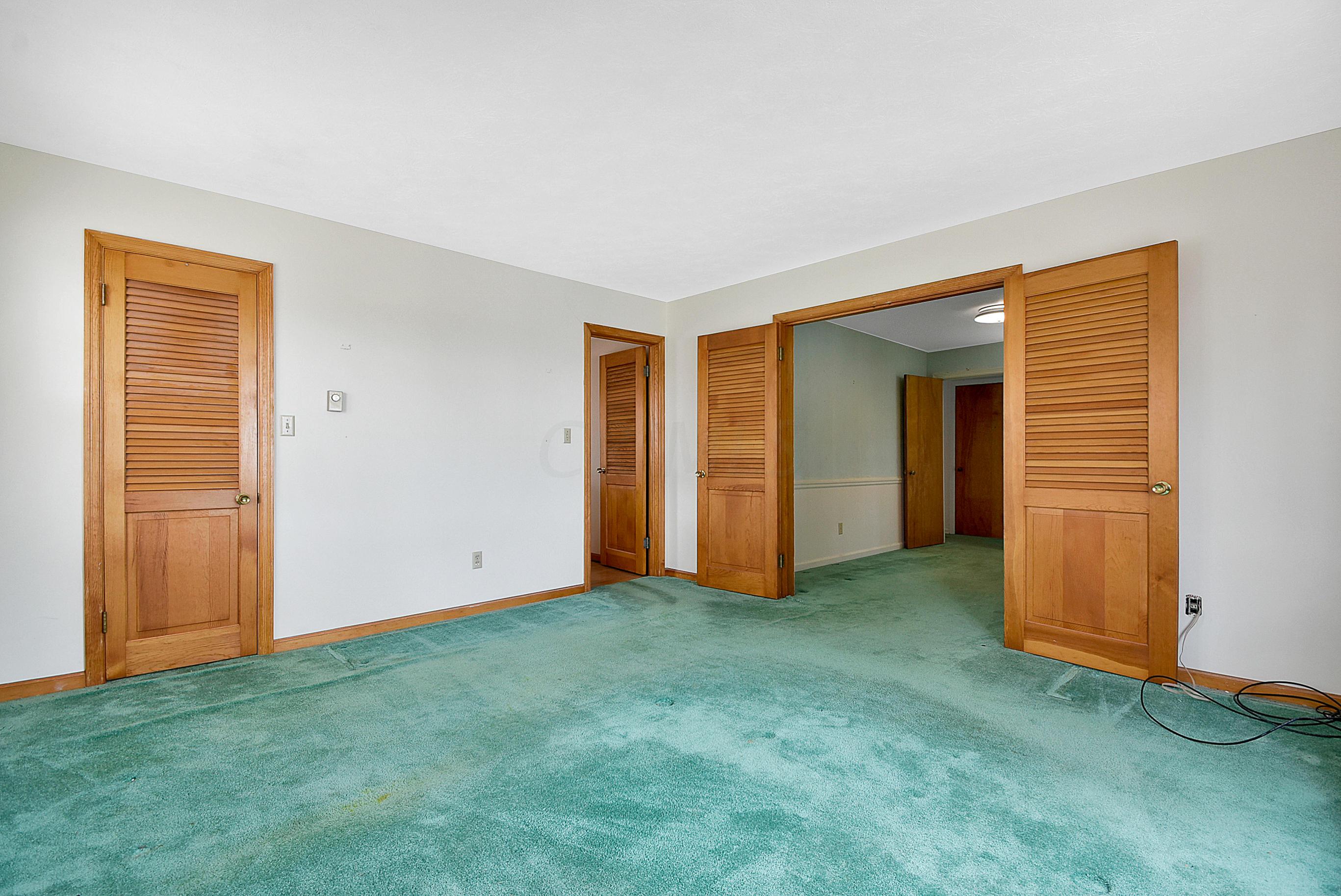 935 Coonpath Road Northwest Lancaster, OH 43130 - Photo 11 of 28
