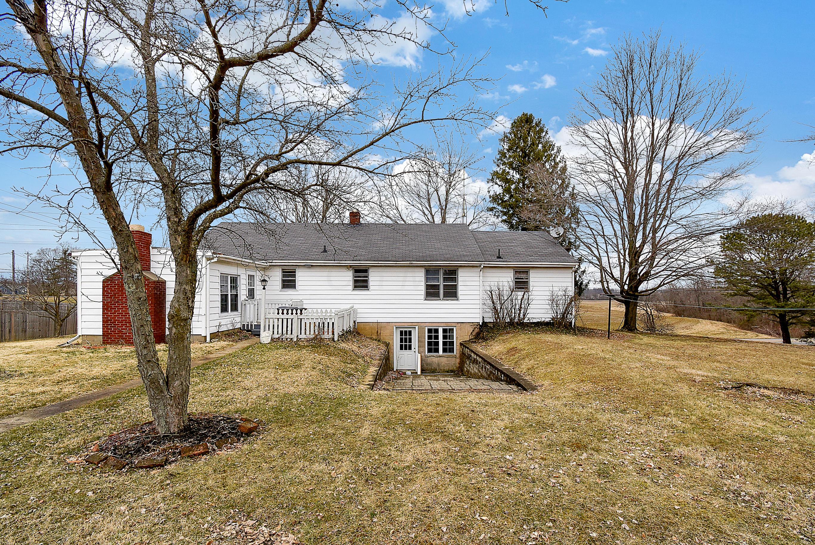 935 Coonpath Road Northwest Lancaster, OH 43130 - Photo 21 of 28