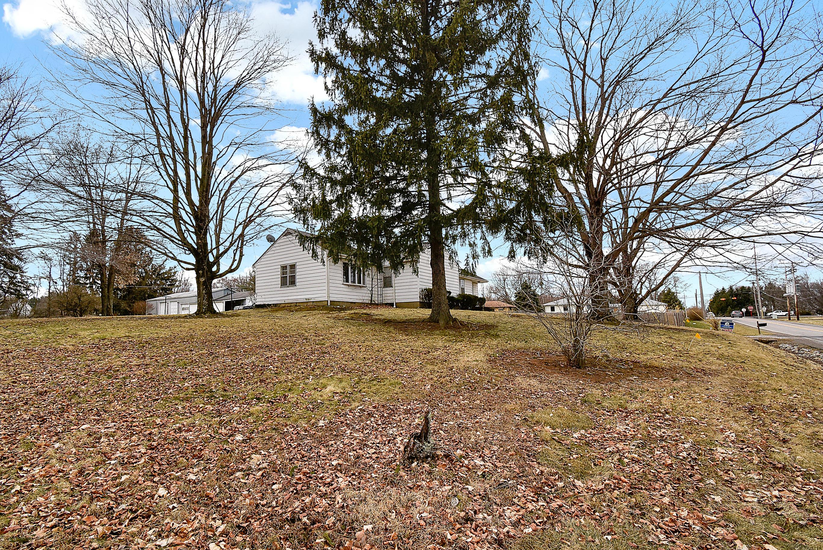 935 Coonpath Road Northwest Lancaster, OH 43130 - Photo 23 of 28