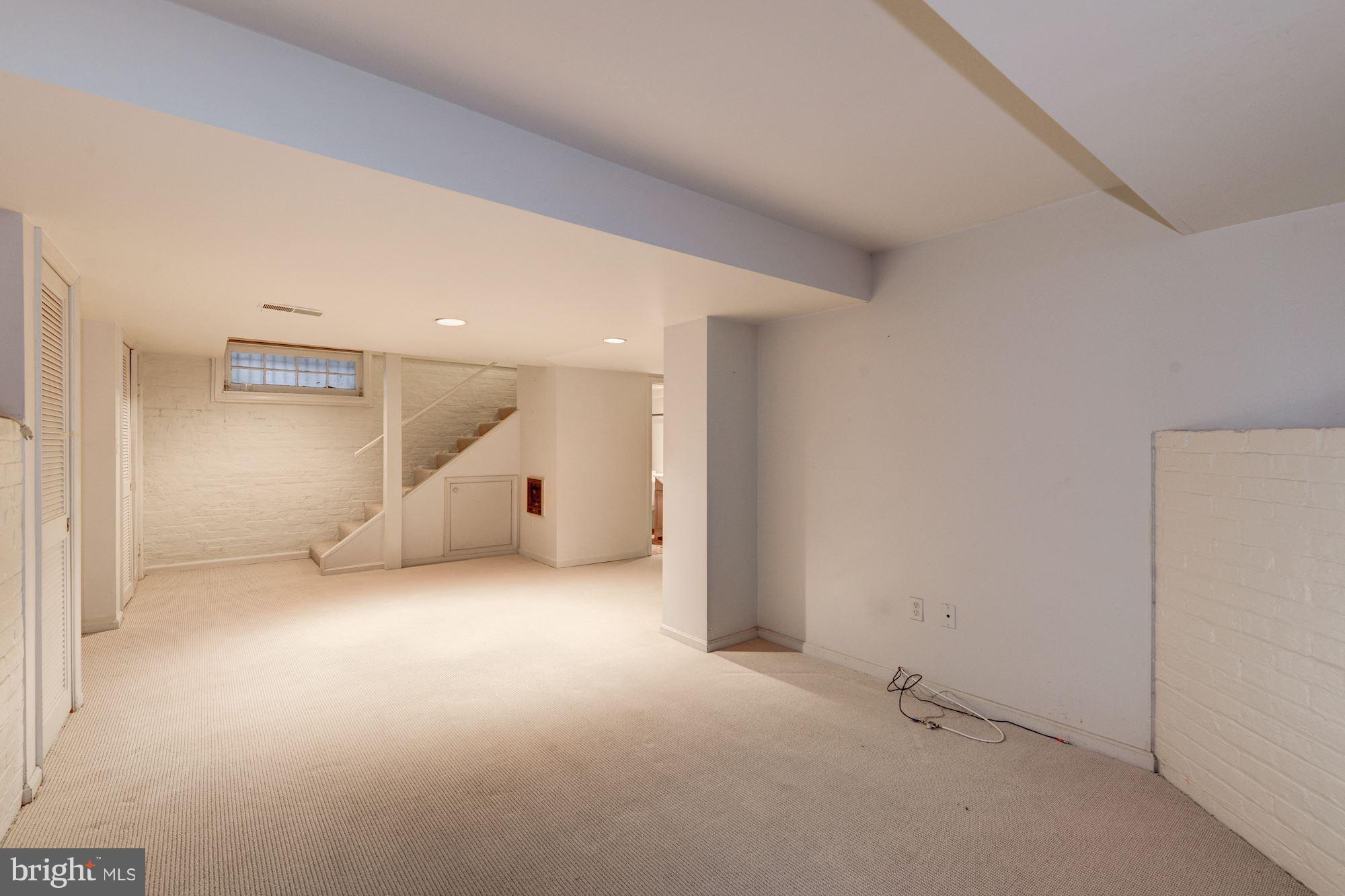 3241 R Street Northwest Washington, DC 20007 - Photo 12 of 14 Family Room