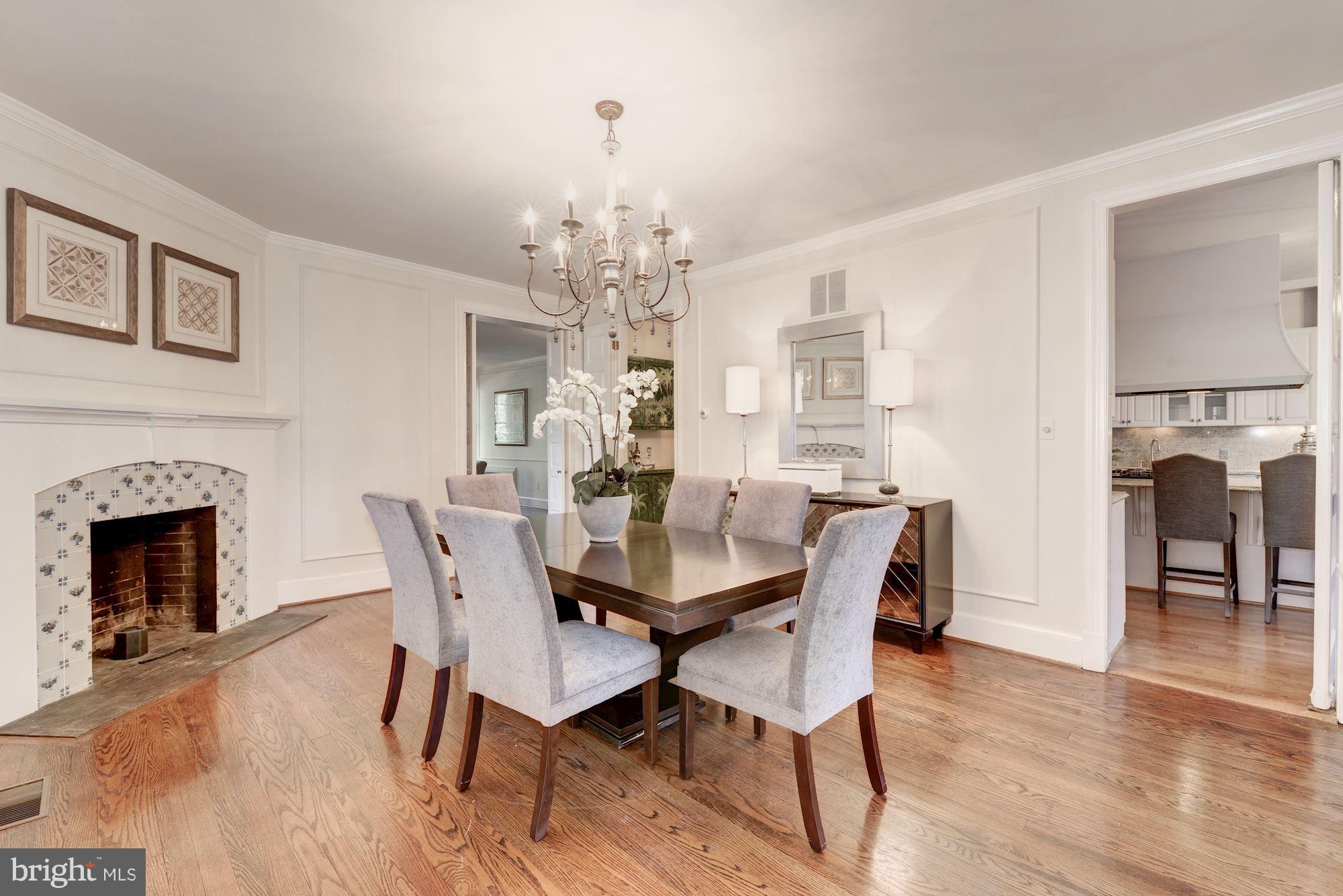 3241 R Street Northwest Washington, DC 20007 - Photo 4 of 14 Dining Room