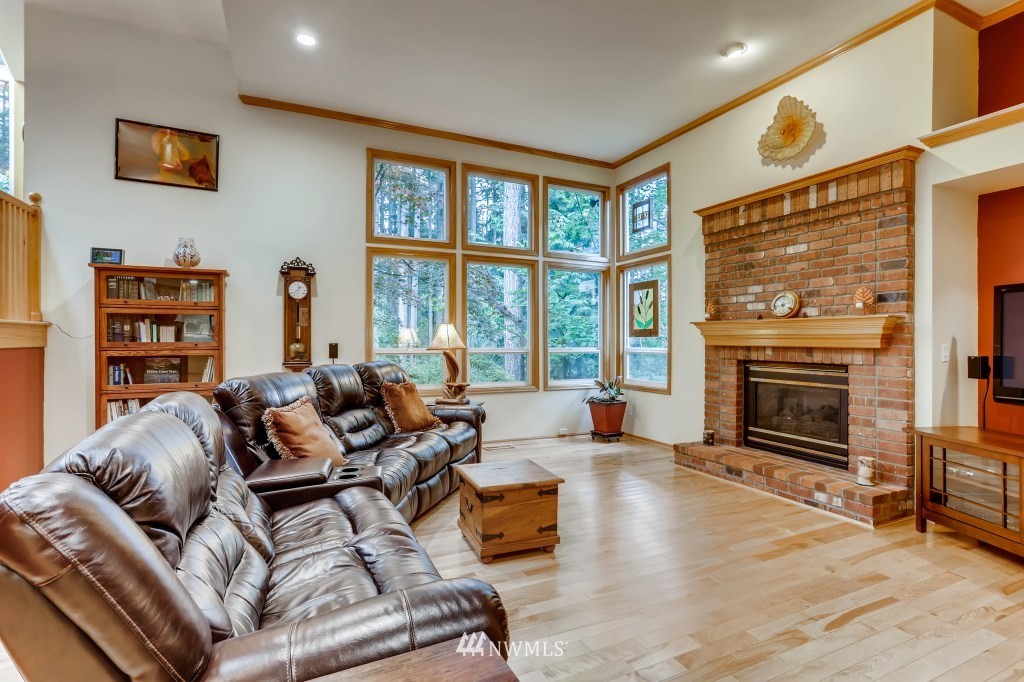21519 30th Avenue Southeast Bothell, WA 98021 - Photo 13 of 27