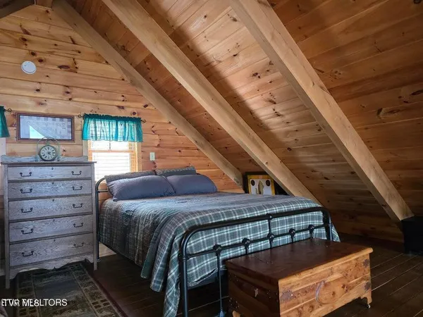 $659,900 | 5316 Highway 66, Sneedville, TN 37869