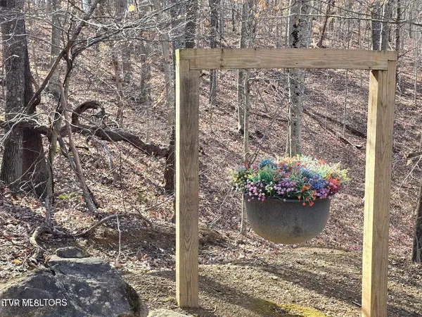 $659,900 | 5316 Highway 66, Sneedville, TN 37869