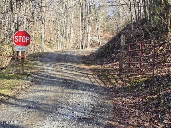 $659,900 | 5316 Highway 66, Sneedville, TN 37869