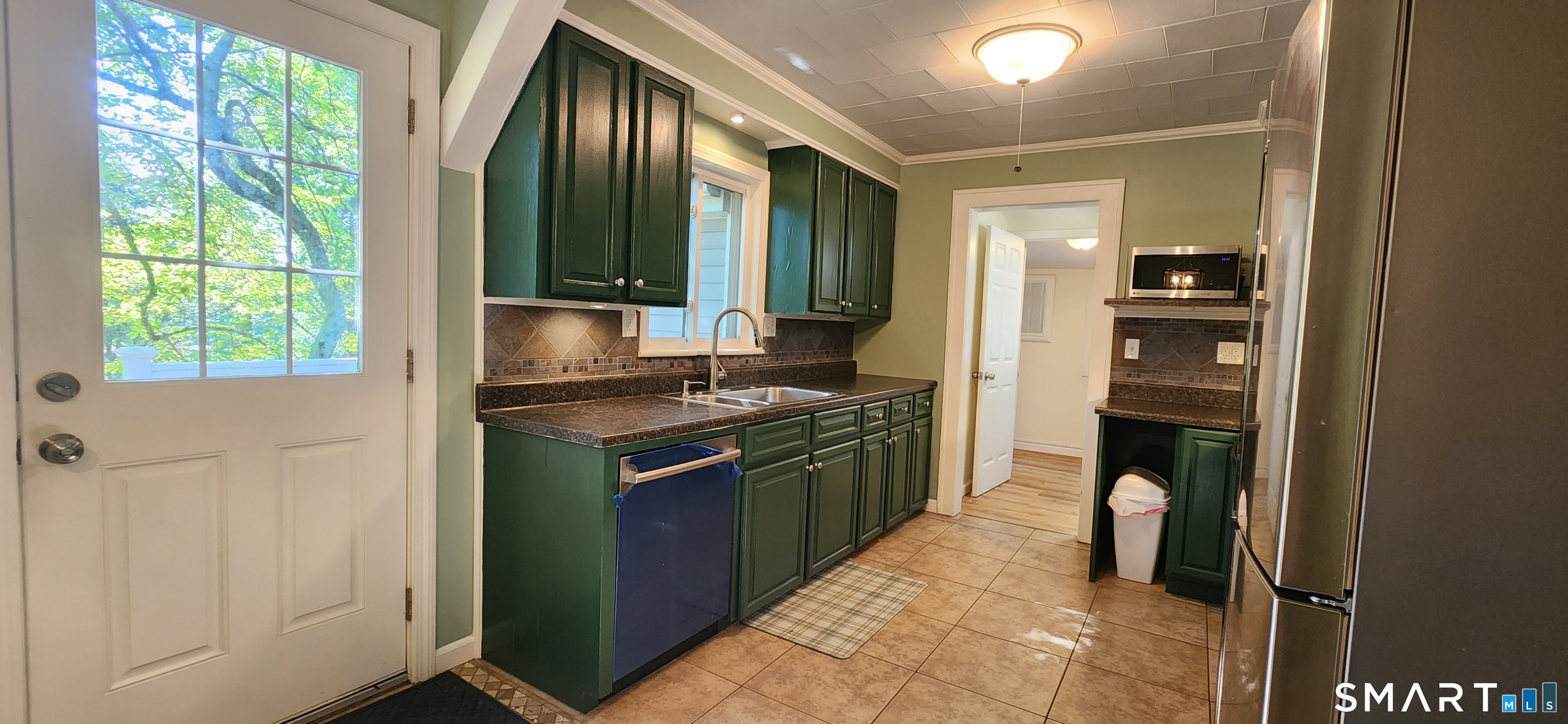 1555 A Byam Road Cheshire, CT 06410 - Photo 11 of 40