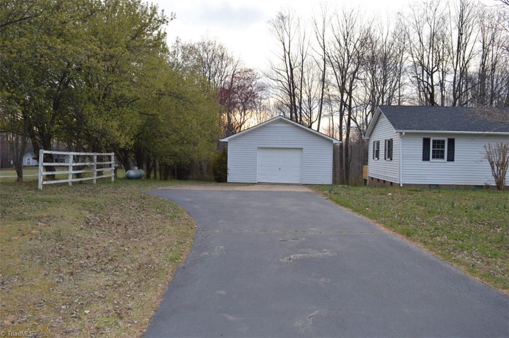 5450 Highway 704 Sandy Ridge, NC 27046 - Photo 23 of 26 Gallery Image 23