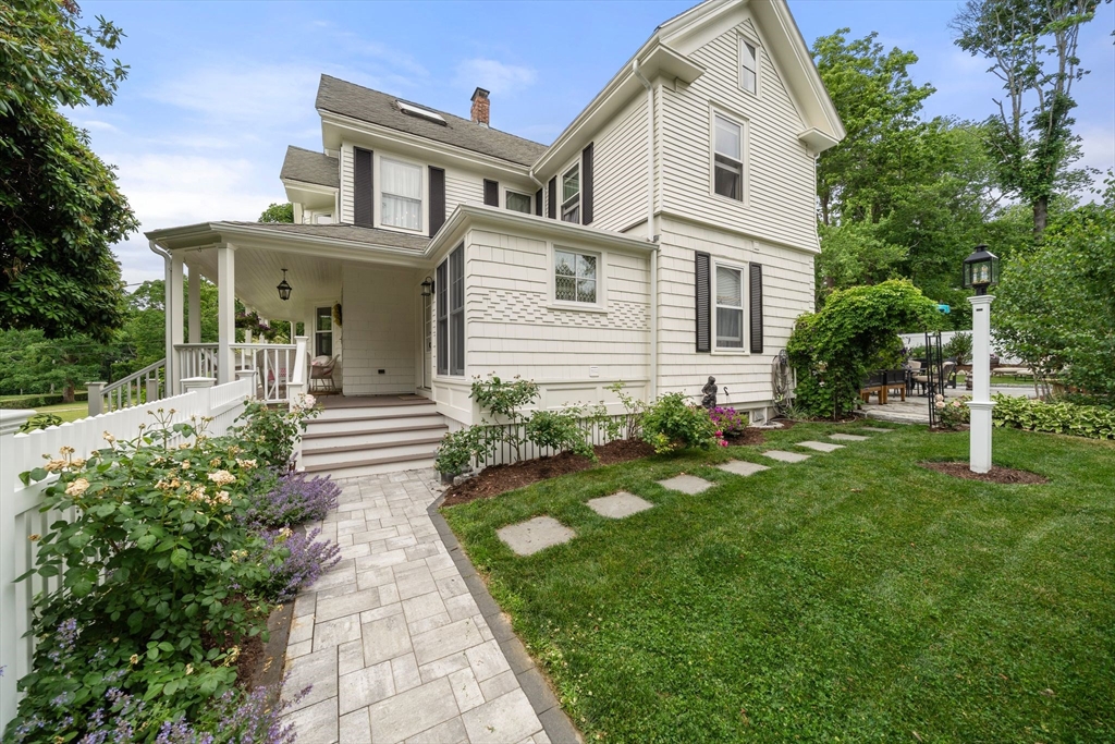 58 Brook Street Scituate, MA 02066 - Photo 4 of 42