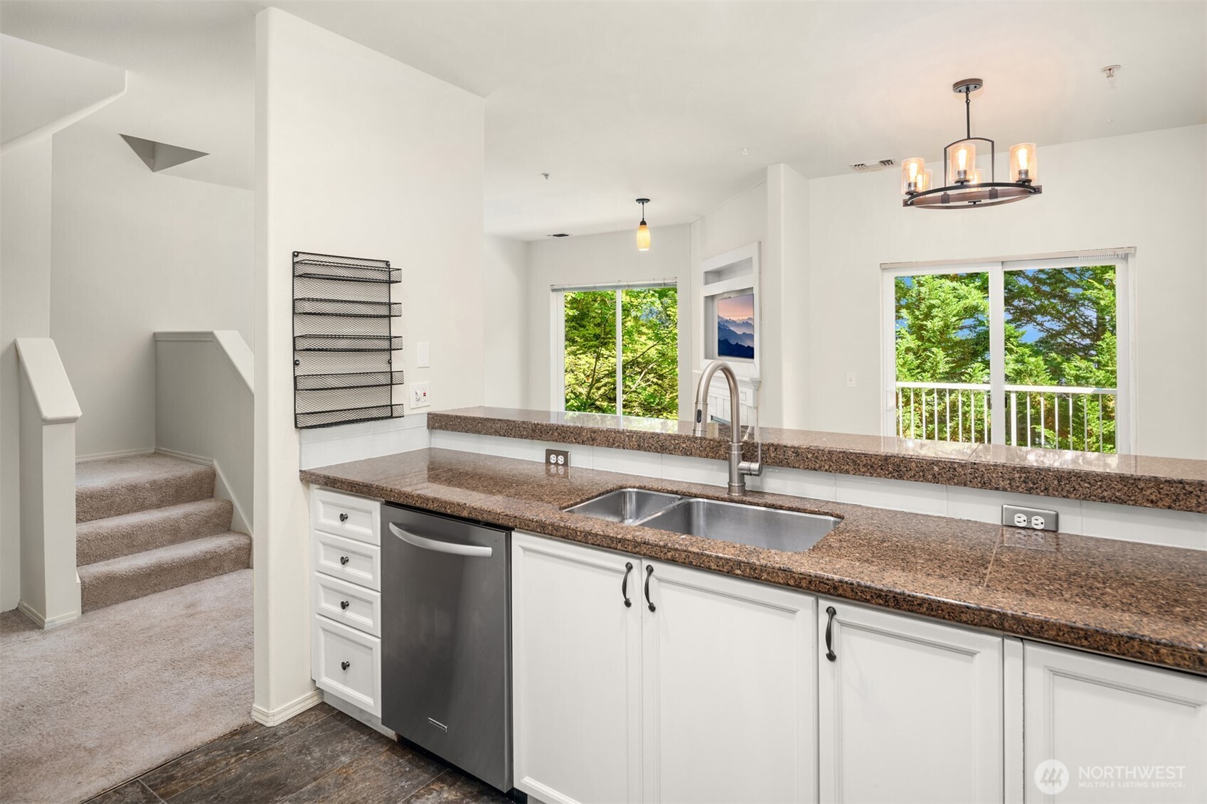 12113 Northeast 172nd Place, Unit J202 Bothell, WA 98011 - Photo 11 of 34