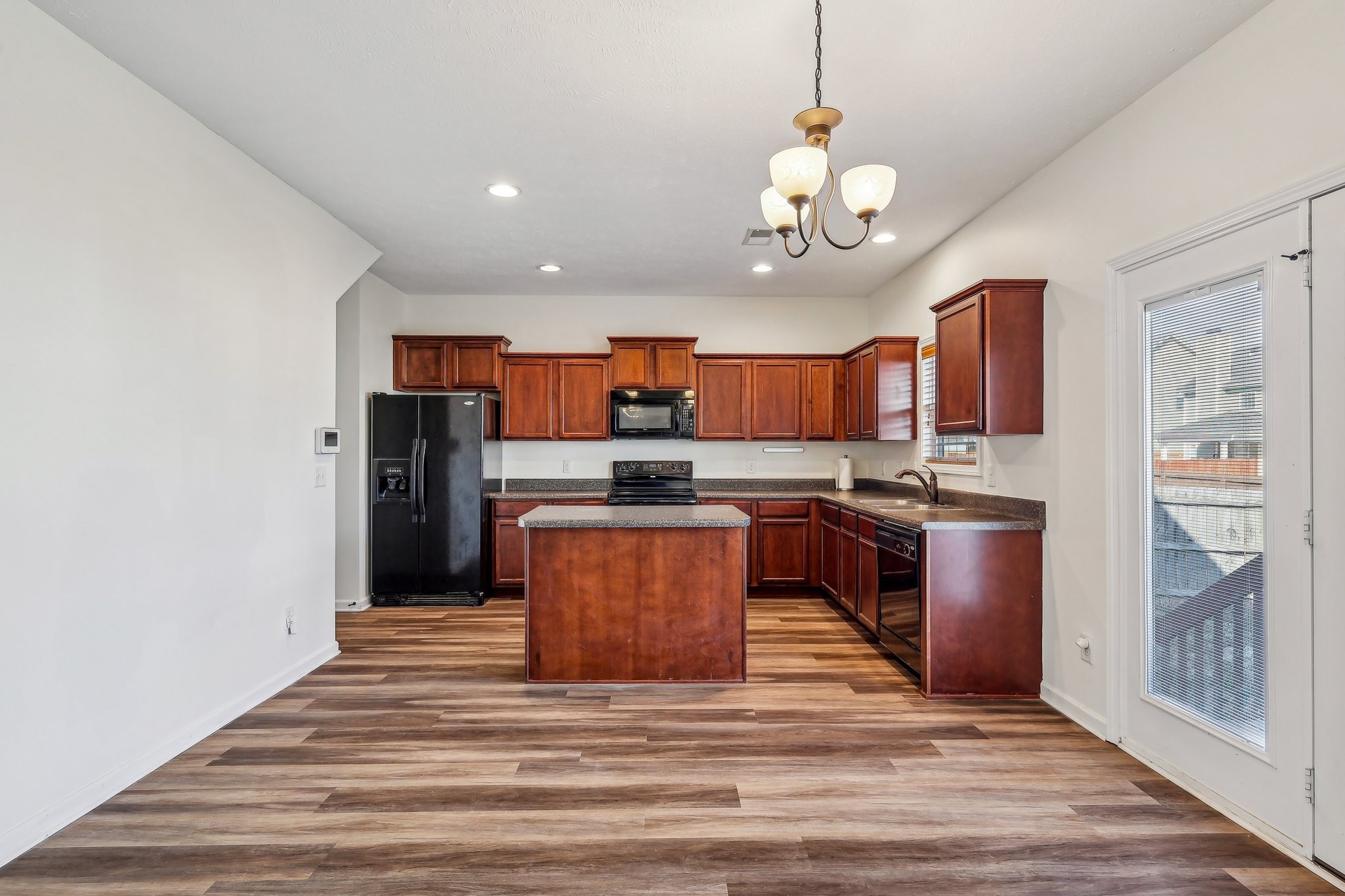 3765 Suiter Road Clarksville, TN 37040 - Photo 12 of 40