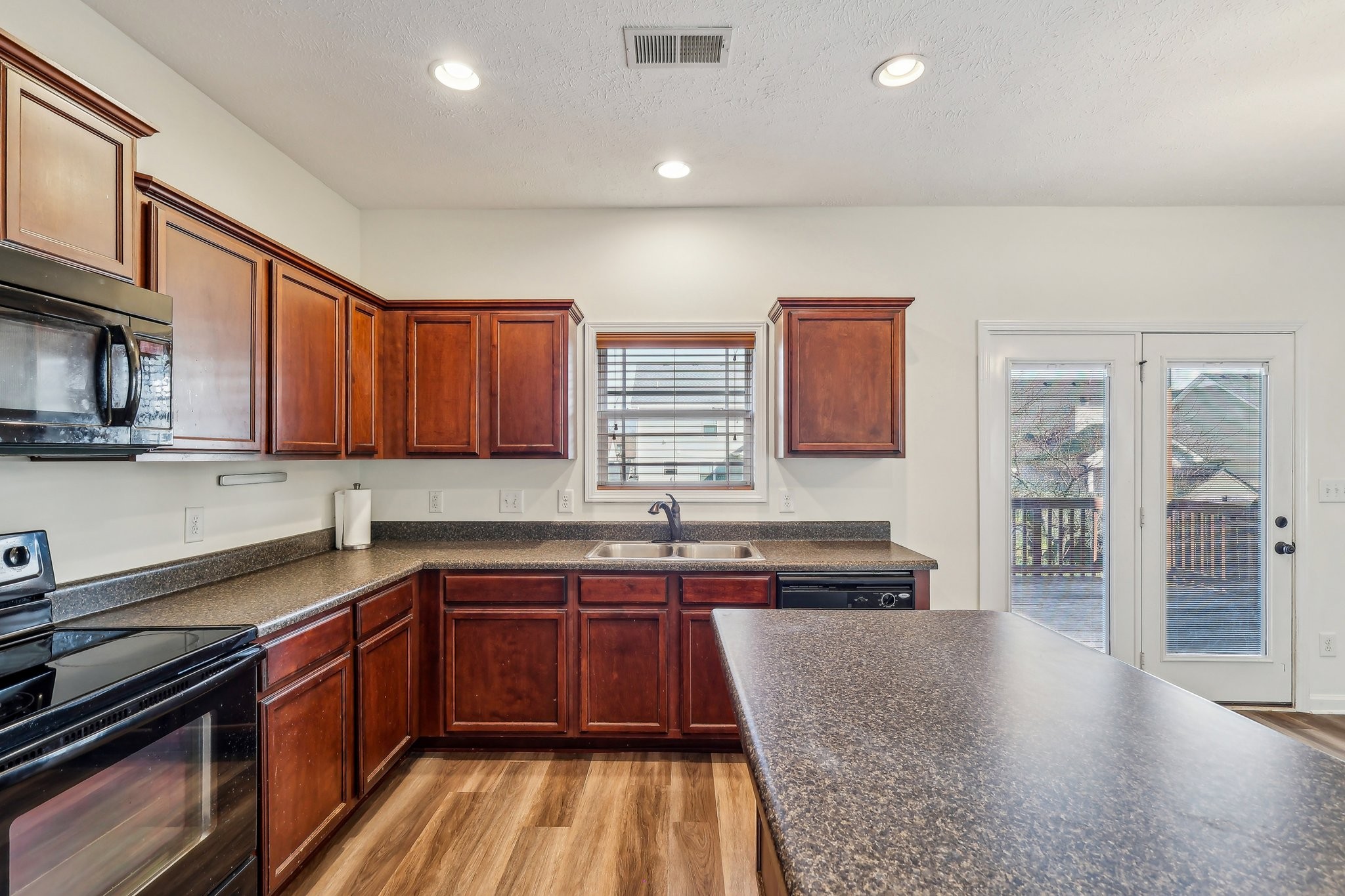 3765 Suiter Road Clarksville, TN 37040 - Photo 15 of 40