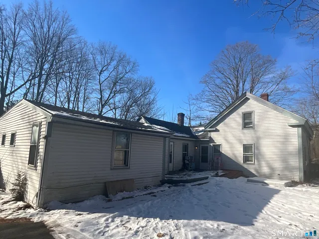 $359,000 | 265 Oakland Street, Manchester, CT 06042