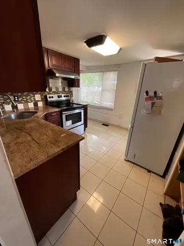 $359,000 | 265 Oakland Street, Manchester, CT 06042