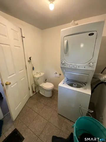 $359,000 | 265 Oakland Street, Manchester, CT 06042