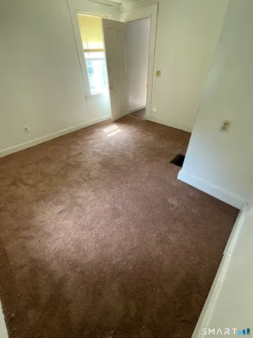 $359,000 | 265 Oakland Street, Manchester, CT 06042