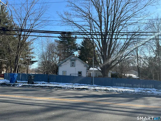 $359,000 | 265 Oakland Street, Manchester, CT 06042