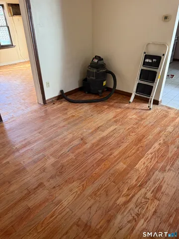 $359,000 | 265 Oakland Street, Manchester, CT 06042