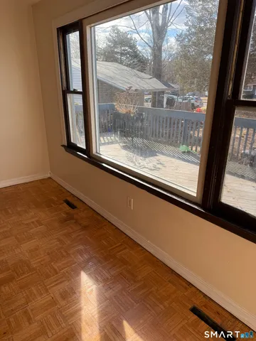 $359,000 | 265 Oakland Street, Manchester, CT 06042