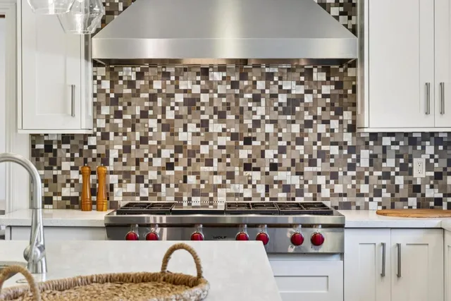 $5,988,000 | 900 Highlands Circle, Los Altos, CA 94024