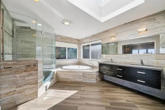 $5,998,000 | 900 Highlands Circle, Los Altos, CA 94024