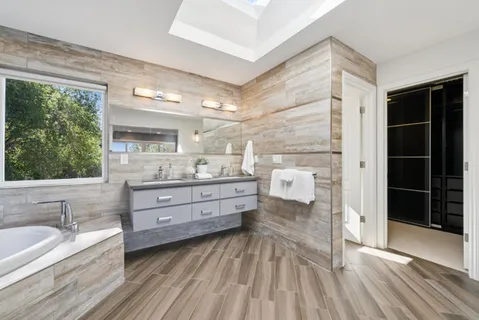 $5,898,000 | 900 Highlands Circle, Los Altos, CA 94024