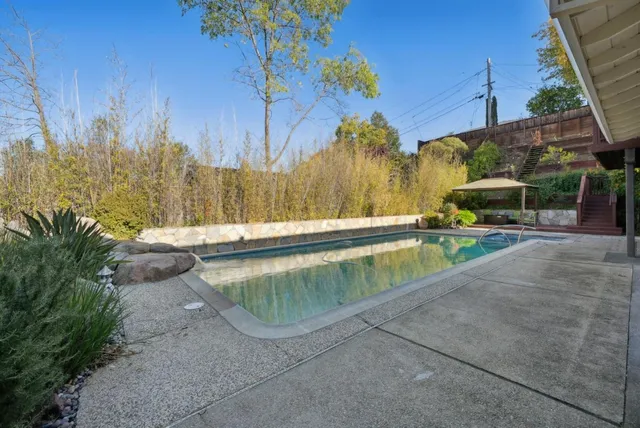 $5,998,000 | 900 Highlands Circle, Los Altos, CA 94024