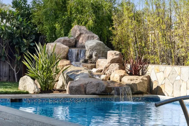 $5,988,000 | 900 Highlands Circle, Los Altos, CA 94024