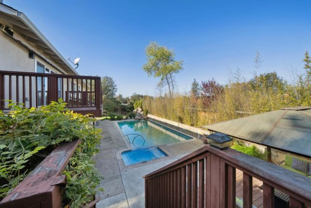 $5,998,000 | 900 Highlands Circle, Los Altos, CA 94024