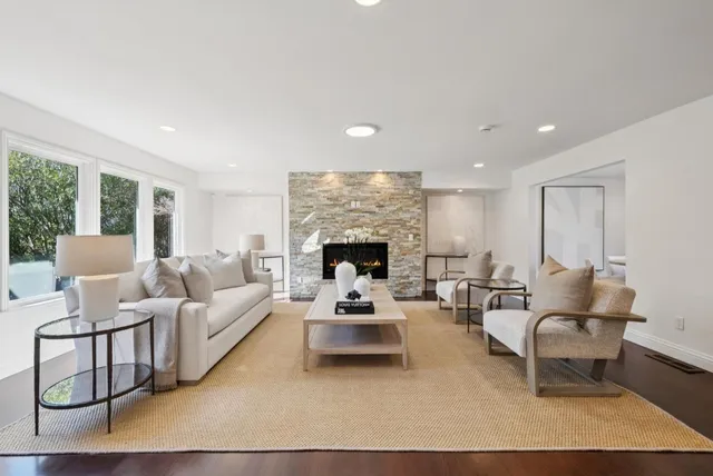 $5,988,000 | 900 Highlands Circle, Los Altos, CA 94024