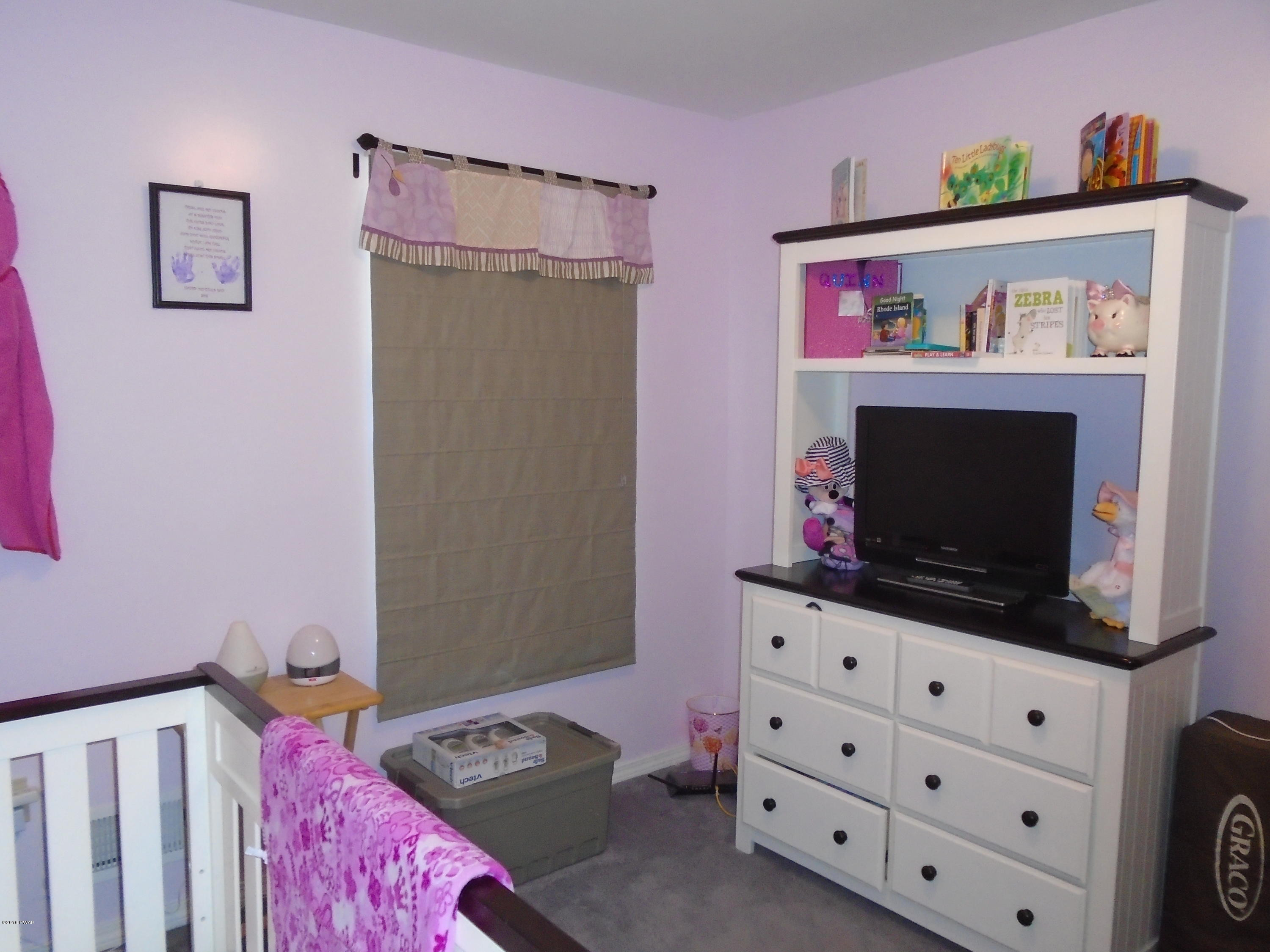 189 Pedersen Ridge Road Milford, PA 18337 - Photo 21 of 58